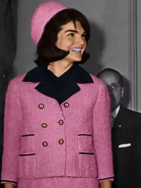 jackie o pink outfit - pink jackie kennedy suit.